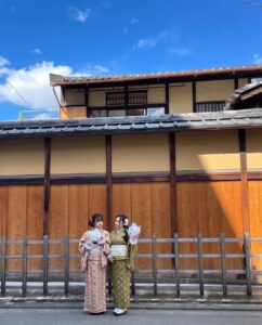 LINE_ALBUM_20241011_241011_184